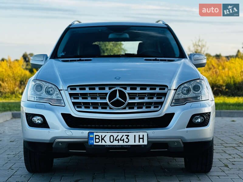 Позашляховик / Кросовер Mercedes-Benz M-Class 2008 в Здолбуніві