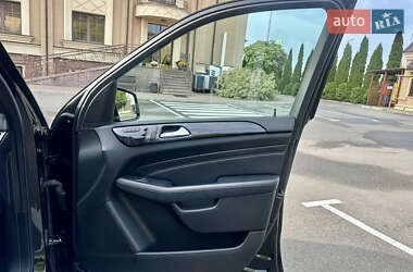 Внедорожник / Кроссовер Mercedes-Benz M-Class 2012 в 