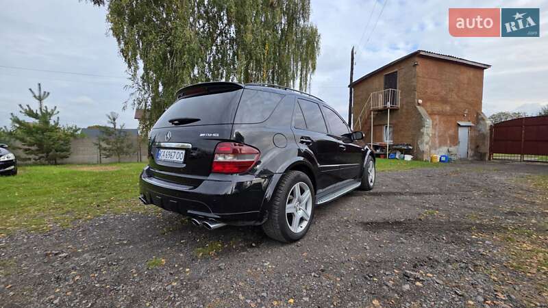 Внедорожник / Кроссовер Mercedes-Benz M-Class 2006 в Ровно