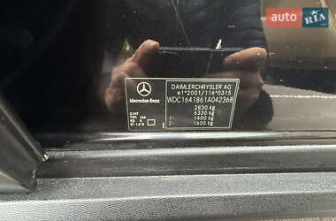 Позашляховик / Кросовер Mercedes-Benz M-Class 2005 в 