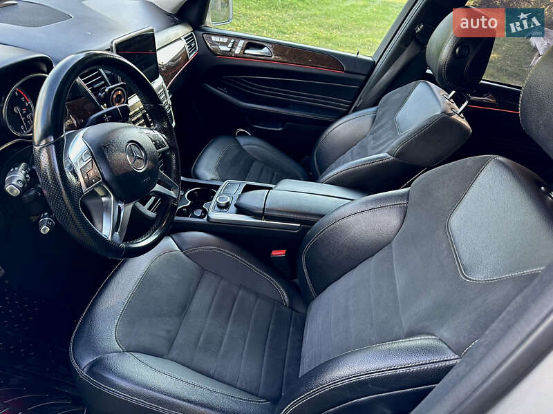 Позашляховик / Кросовер Mercedes-Benz M-Class 2012 в Ковелі