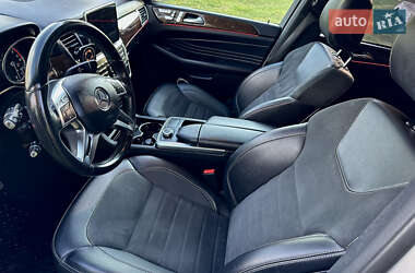 Позашляховик / Кросовер Mercedes-Benz M-Class 2012 в 