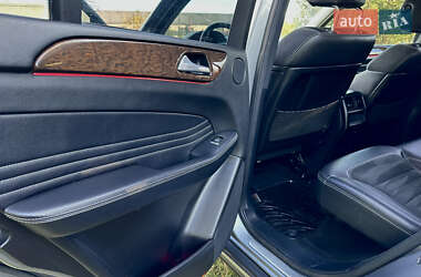 Позашляховик / Кросовер Mercedes-Benz M-Class 2012 в 