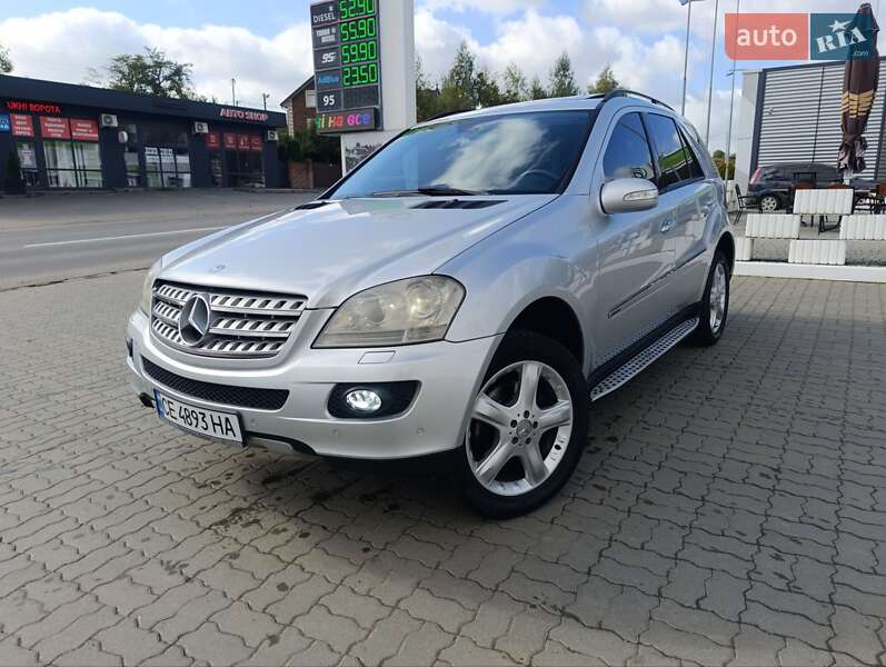 Позашляховик / Кросовер Mercedes-Benz M-Class 2005 в Чернівцях