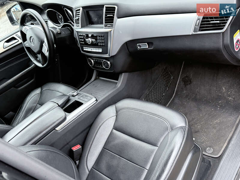 Позашляховик / Кросовер Mercedes-Benz M-Class 2013 в Києві