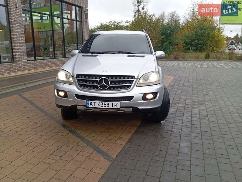 Внедорожник / Кроссовер Mercedes-Benz M-Class 2008 в Ивано-Франковске