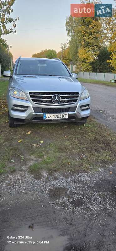 Позашляховик / Кросовер Mercedes-Benz M-Class 2012 в Смілі