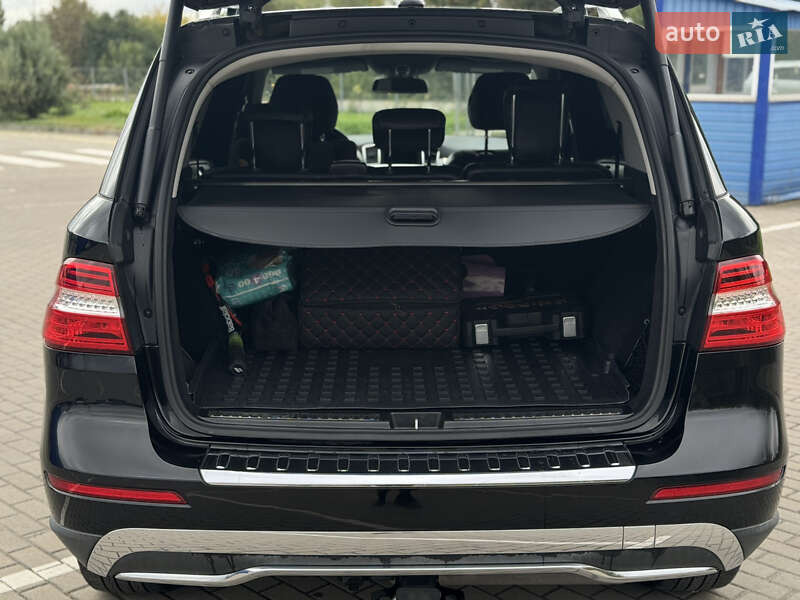 Позашляховик / Кросовер Mercedes-Benz M-Class 2012 в Дубні фото 8 Позашляховик / Кросовер Mercedes-Benz M-Class 2012 в Дубні