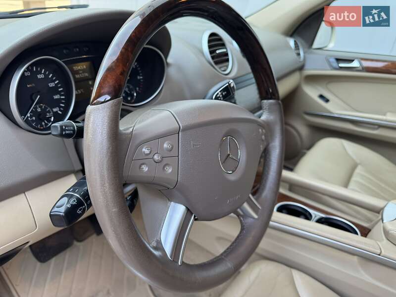 Позашляховик / Кросовер Mercedes-Benz M-Class 2007 в Одесі