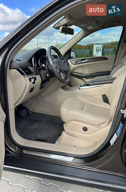 Позашляховик / Кросовер Mercedes-Benz M-Class 2013 в 