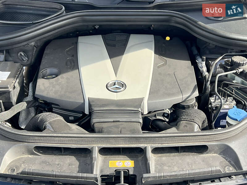 Позашляховик / Кросовер Mercedes-Benz M-Class 2013 в Вінниці