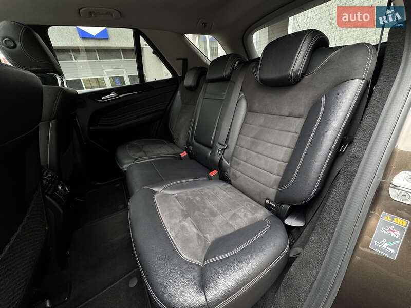Внедорожник / Кроссовер Mercedes-Benz M-Class 2013 в Луцке