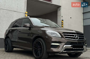 Внедорожник / Кроссовер Mercedes-Benz M-Class 2013 в Луцке