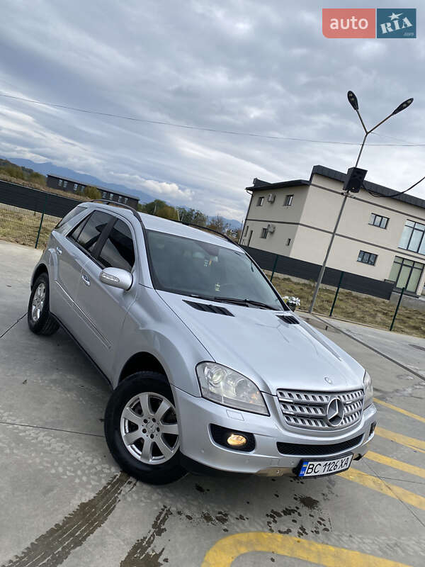 Позашляховик / Кросовер Mercedes-Benz M-Class 2007 в Тячеві