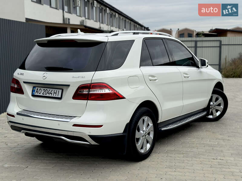 Позашляховик / Кросовер Mercedes-Benz M-Class 2012 в Ужгороді