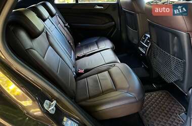 Внедорожник / Кроссовер Mercedes-Benz M-Class 2012 в 