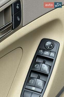 Позашляховик / Кросовер Mercedes-Benz M-Class 2009 в 