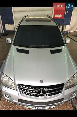 Внедорожник / Кроссовер Mercedes-Benz M-Class 2007 в 