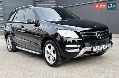 Внедорожник / Кроссовер Mercedes-Benz M-Class 2011 в 