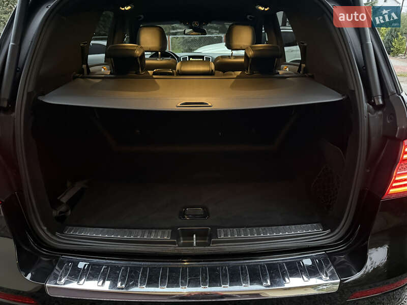 Внедорожник / Кроссовер Mercedes-Benz M-Class 2011 в Львове