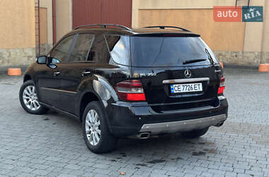 Внедорожник / Кроссовер Mercedes-Benz M-Class 2006 в 