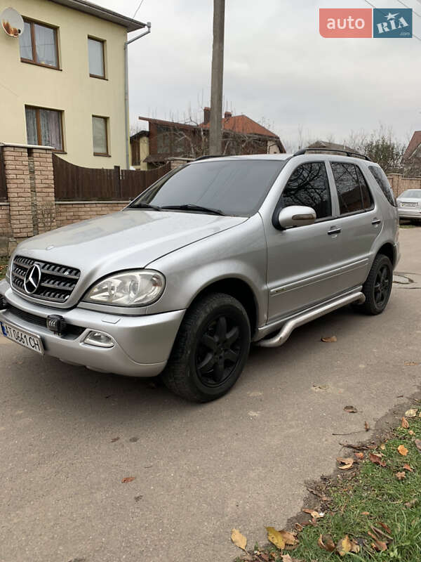 Позашляховик / Кросовер Mercedes-Benz M-Class 2001 в Надвірній фото 2 Позашляховик / Кросовер Mercedes-Benz M-Class 2001 в Надвірній