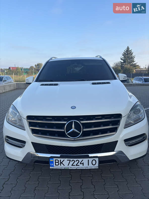 Позашляховик / Кросовер Mercedes-Benz M-Class 2012 в Нововолинську фото 3 Позашляховик / Кросовер Mercedes-Benz M-Class 2012 в Нововолинську