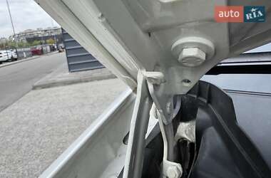 Внедорожник / Кроссовер Mercedes-Benz M-Class 2010 в 
