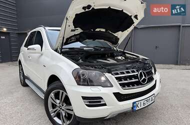 Внедорожник / Кроссовер Mercedes-Benz M-Class 2010 в 