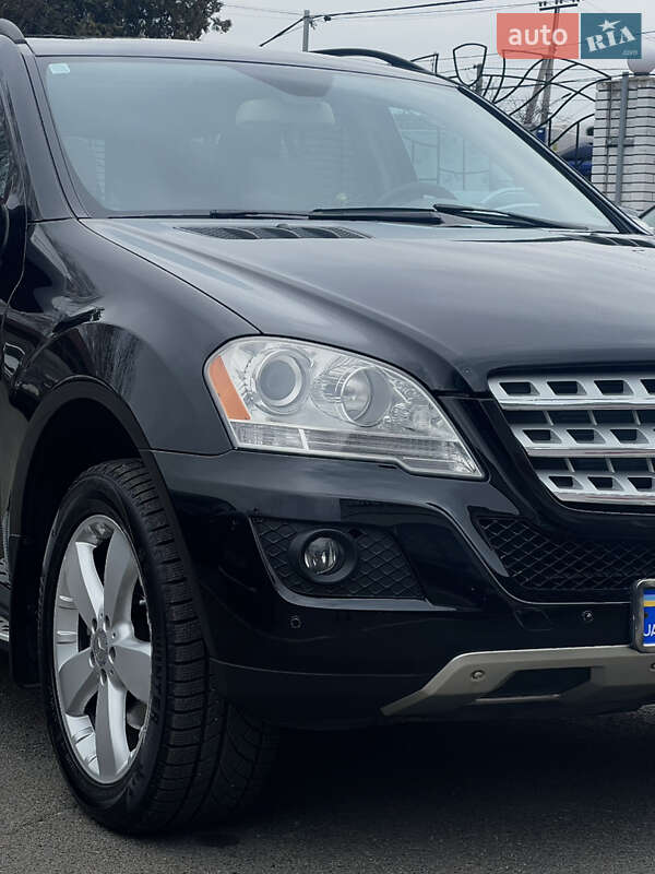 Позашляховик / Кросовер Mercedes-Benz M-Class 2009 в Ізмаїлі фото 8 Позашляховик / Кросовер Mercedes-Benz M-Class 2009 в Ізмаїлі