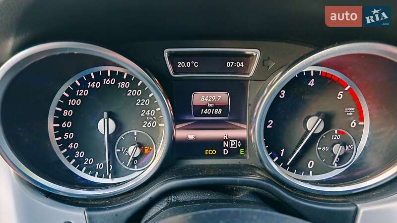 Позашляховик / Кросовер Mercedes-Benz M-Class 2012 в Києві