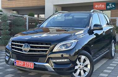 Внедорожник / Кроссовер Mercedes-Benz M-Class 2012 в 
