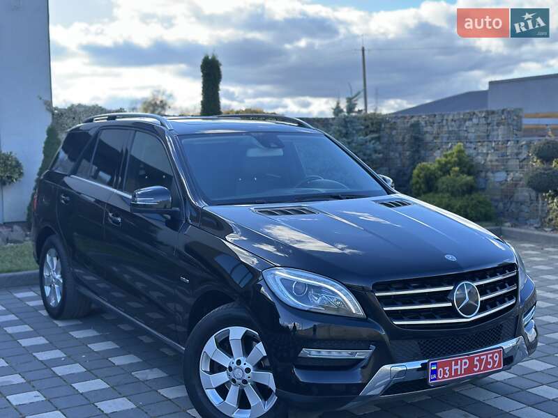 Позашляховик / Кросовер Mercedes-Benz M-Class 2012 в Стрию