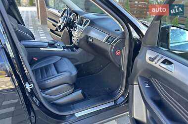 Внедорожник / Кроссовер Mercedes-Benz M-Class 2012 в 