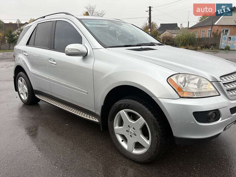 Внедорожник / Кроссовер Mercedes-Benz M-Class 2008 в Ахтырке фото 3 Внедорожник / Кроссовер Mercedes-Benz M-Class 2008 в Ахтырке