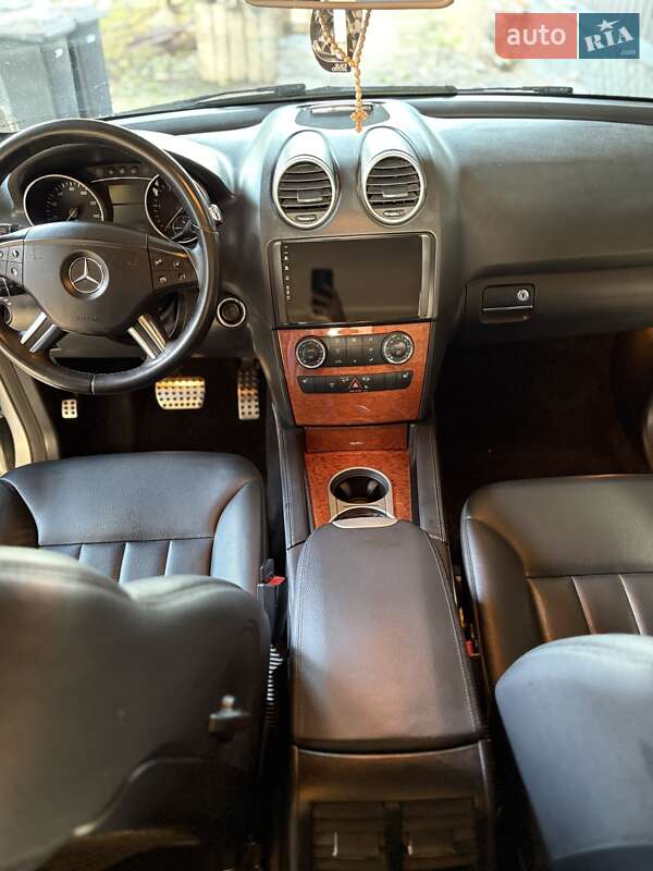 Внедорожник / Кроссовер Mercedes-Benz M-Class 2008 в Ахтырке фото 9 Внедорожник / Кроссовер Mercedes-Benz M-Class 2008 в Ахтырке