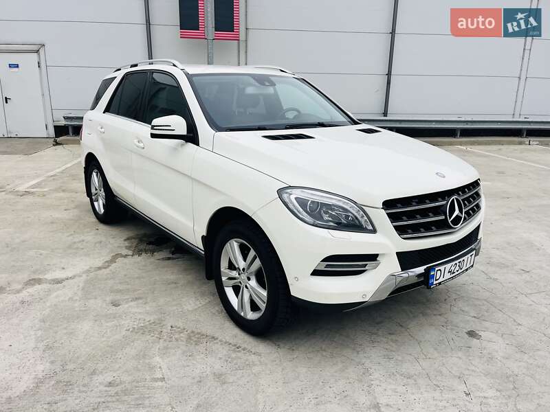 Позашляховик / Кросовер Mercedes-Benz M-Class 2013 в Києві фото 3 Позашляховик / Кросовер Mercedes-Benz M-Class 2013 в Києві