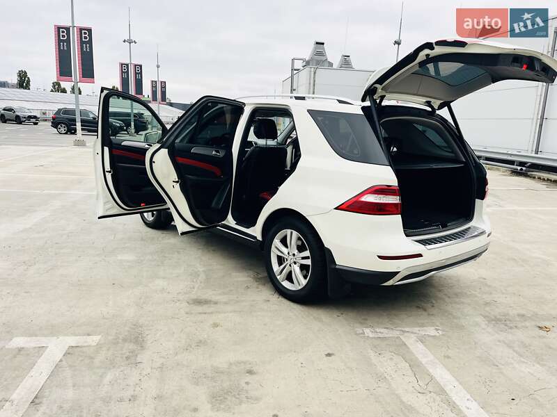 Позашляховик / Кросовер Mercedes-Benz M-Class 2013 в Києві фото 10 Позашляховик / Кросовер Mercedes-Benz M-Class 2013 в Києві