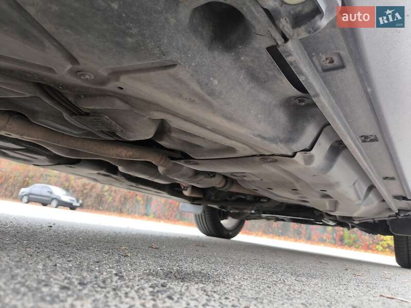 Позашляховик / Кросовер Mercedes-Benz M-Class 2007 в Дніпрі фото 16 Позашляховик / Кросовер Mercedes-Benz M-Class 2007 в Дніпрі