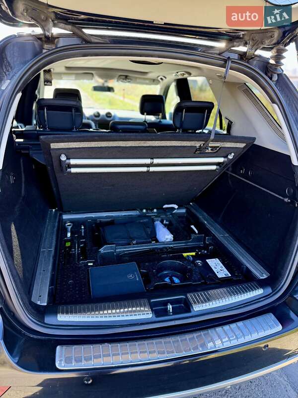 Позашляховик / Кросовер Mercedes-Benz M-Class 2011 в Львові фото 13 Позашляховик / Кросовер Mercedes-Benz M-Class 2011 в Львові