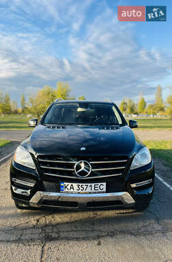 Позашляховик / Кросовер Mercedes-Benz M-Class 2015 в Кам'янському