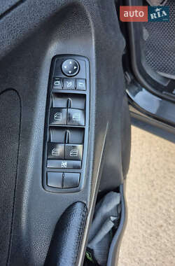 Позашляховик / Кросовер Mercedes-Benz M-Class 2005 в  фото 12 Позашляховик / Кросовер Mercedes-Benz M-Class 2005 в