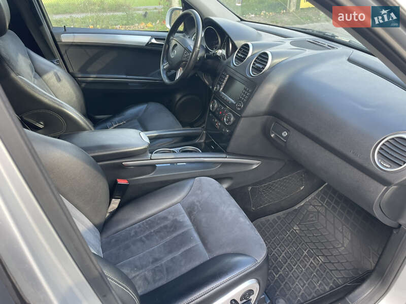 Внедорожник / Кроссовер Mercedes-Benz M-Class 2008 в Киеве фото 15 Внедорожник / Кроссовер Mercedes-Benz M-Class 2008 в Киеве