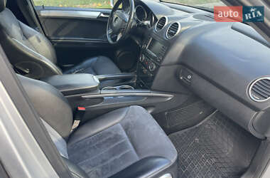 Позашляховик / Кросовер Mercedes-Benz M-Class 2008 в 