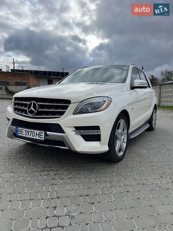 Mercedes-Benz M-Class 2012