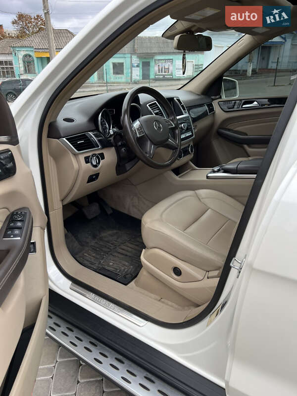 Позашляховик / Кросовер Mercedes-Benz M-Class 2012 в Первомайську фото 10 Позашляховик / Кросовер Mercedes-Benz M-Class 2012 в Первомайську