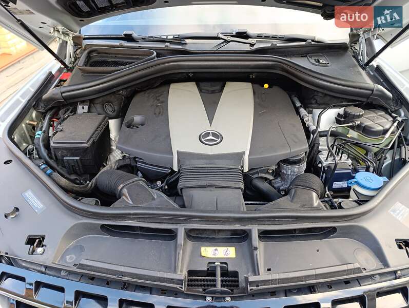 Позашляховик / Кросовер Mercedes-Benz M-Class 2012 в Житомирі фото 23 Позашляховик / Кросовер Mercedes-Benz M-Class 2012 в Житомирі