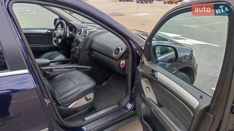 Позашляховик / Кросовер Mercedes-Benz M-Class 2008 в Києві