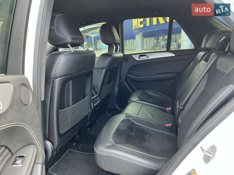 Позашляховик / Кросовер Mercedes-Benz M-Class 2015 в Луцьку фото 17 Позашляховик / Кросовер Mercedes-Benz M-Class 2015 в Луцьку
