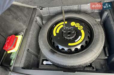 Позашляховик / Кросовер Mercedes-Benz M-Class 2015 в 